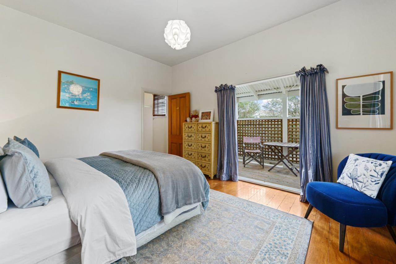 Pendreigh Cottage - Martinborough Holiday Home エクステリア 写真